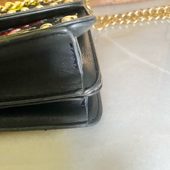 Kiss Me Couture 💋 Vegan Leather Floral Bag - Picture 14 of 16